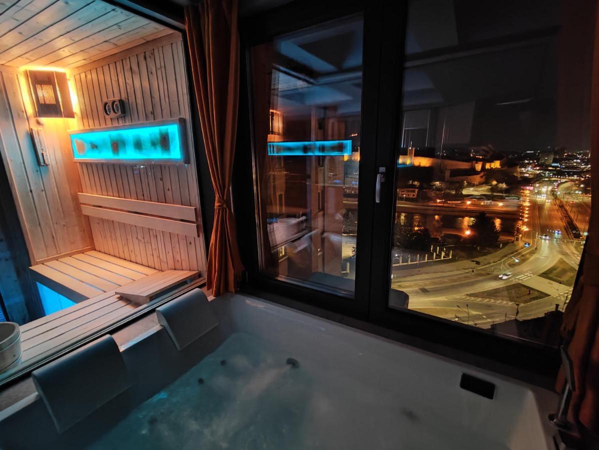 Pentlux - Spa Penthouse In The Heart Of Skopje Exterior photo
